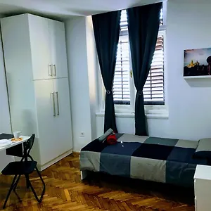 Center Green Park And Apartamento